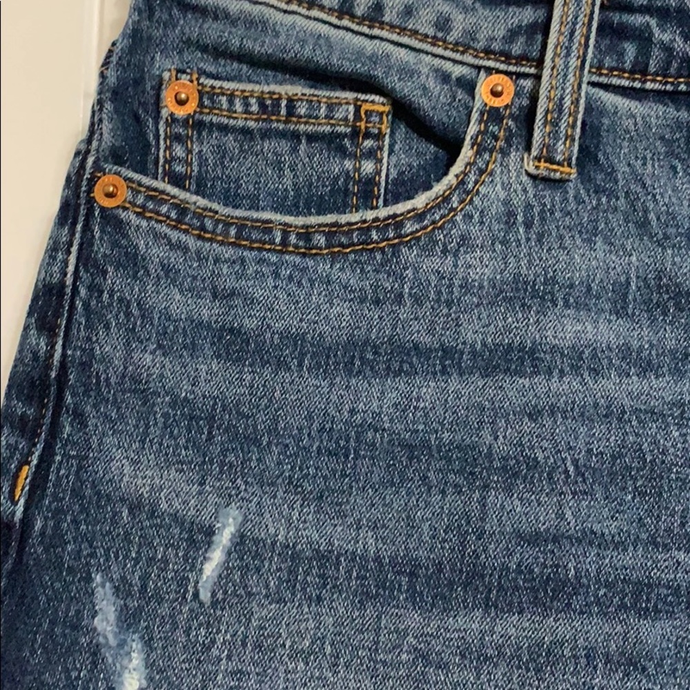 Universal Thread Boyfriend Blue Jean Shorts - Picture 2 of 10